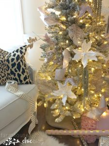 farmhouse shabby chic Christmas